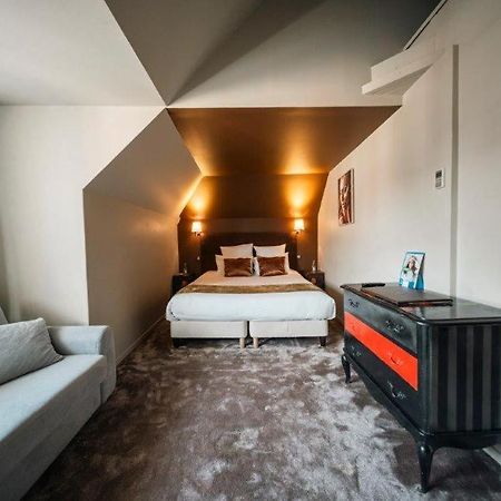 Brit Hotel Privilege Lisieux - La Villa Des Arts Εξωτερικό φωτογραφία