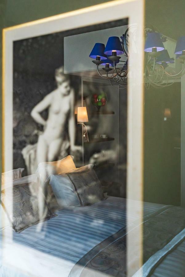 Brit Hotel Privilege Lisieux - La Villa Des Arts Εξωτερικό φωτογραφία